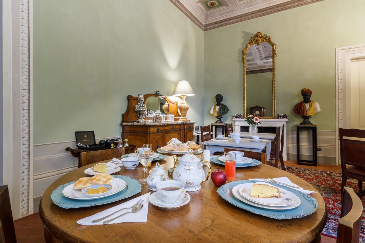 Dimora Storica Palazzo Puccini Bed & Breakfast Pistoia Exterior photo